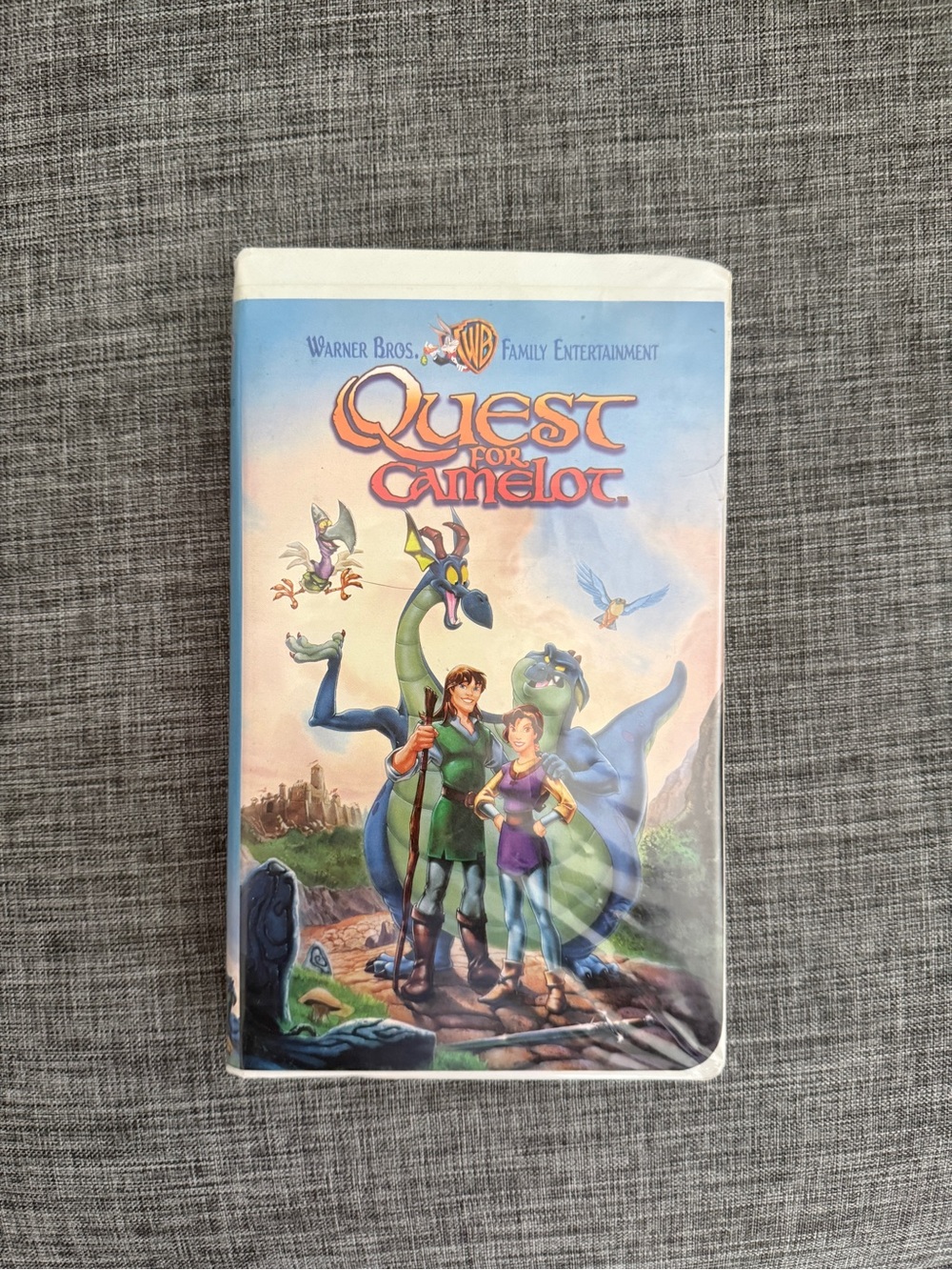 Quest for Camelot VHS Warner Bros. Family Entertainment Animated Movie